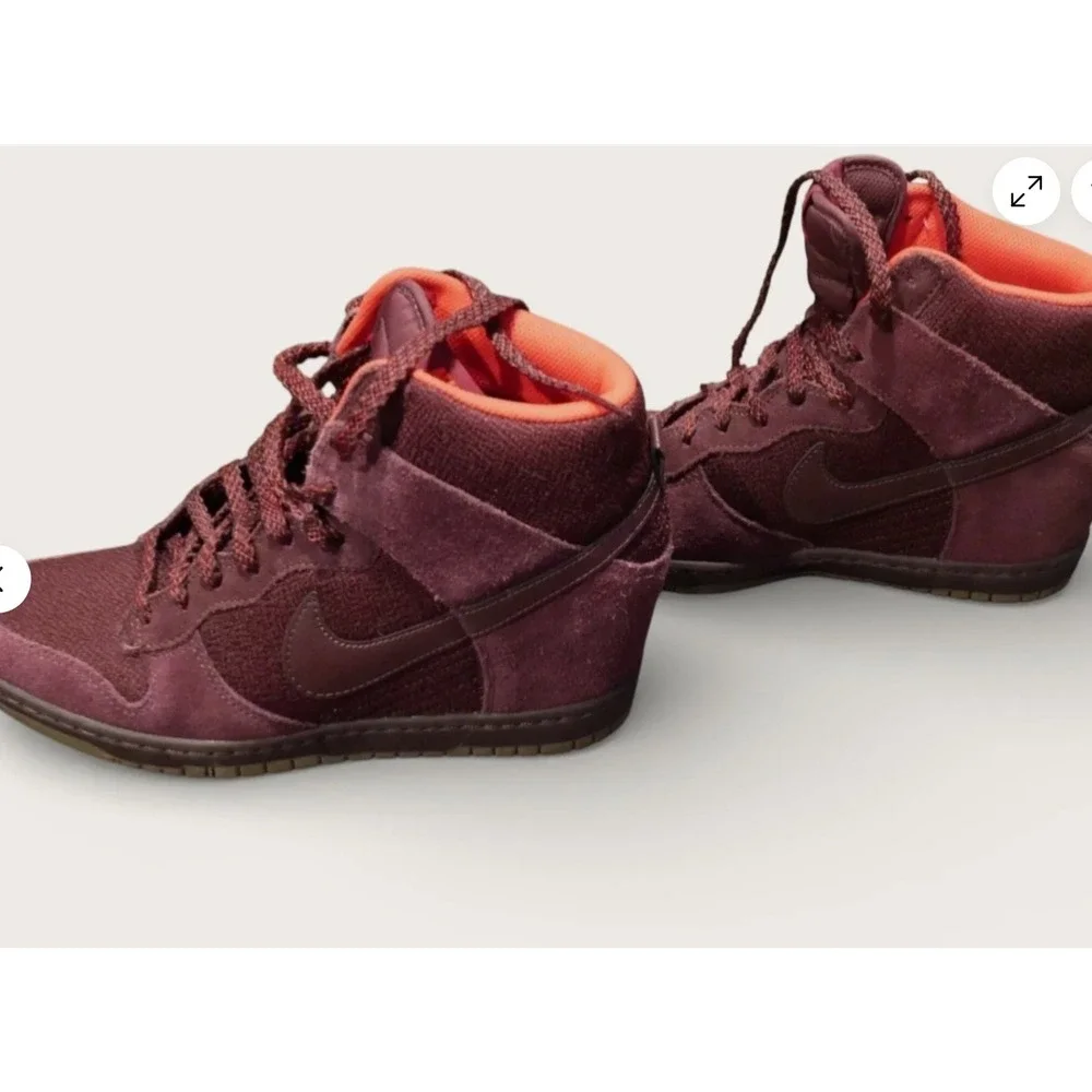 Nike Dunk High Women's Suede Burgundy Wine Orange Lined Sneakers‎ Size 9